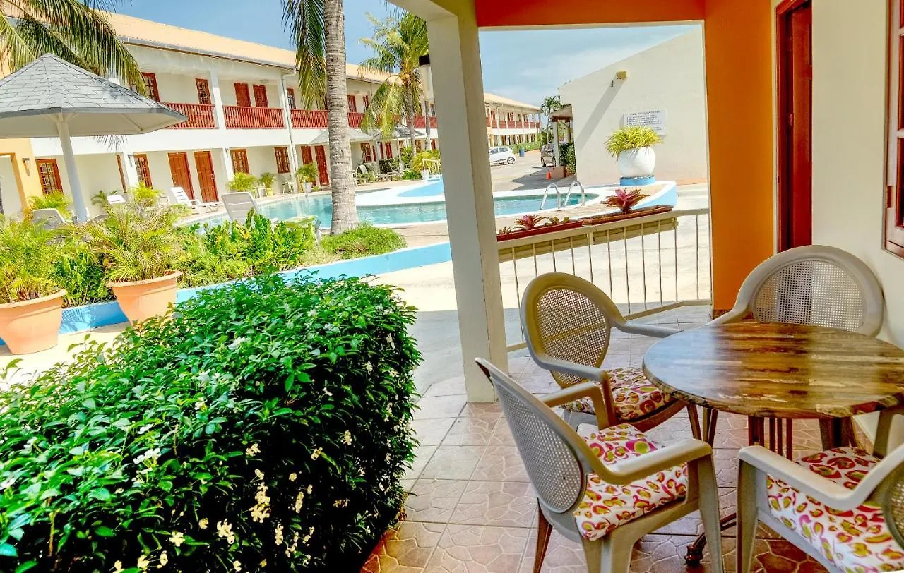 Aruba Quality Apartments & Suites Palm Beach Hotel